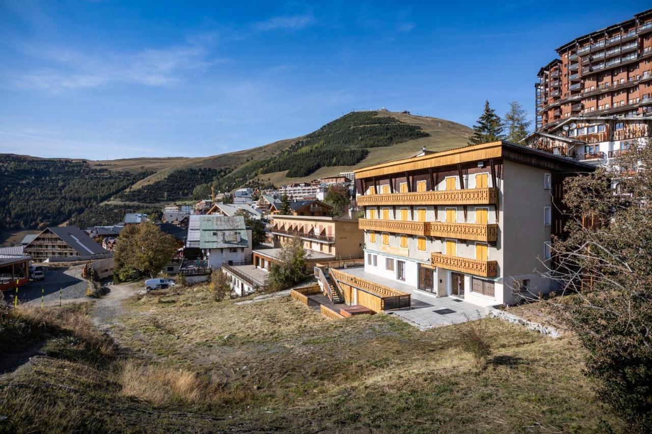 Terresens - Hotel Escapade Alpe d'Huez Exteriör bild